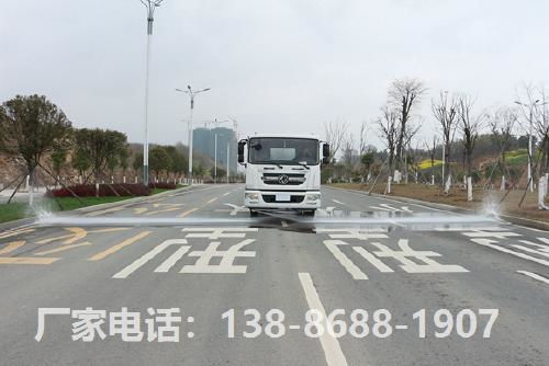 灑水車工作圖片 產(chǎn)品圖片 程力專用汽車股份